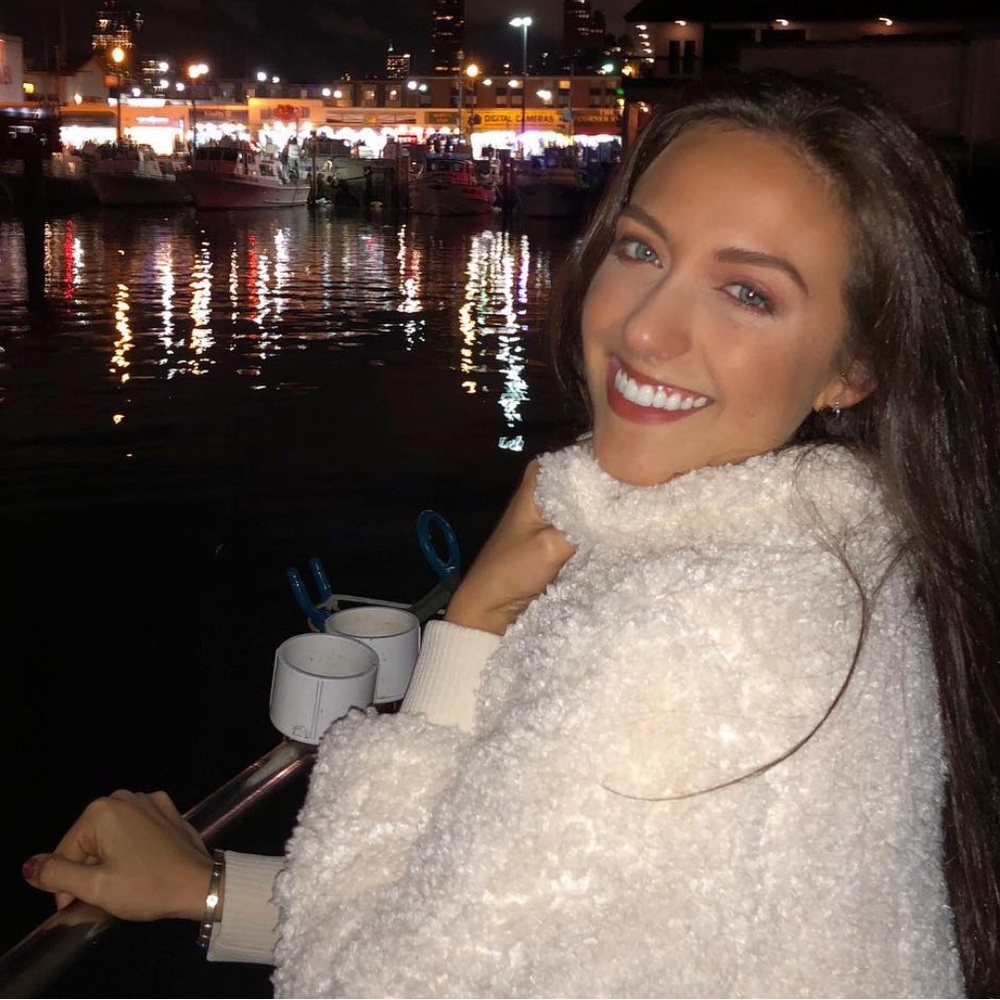 Meet your Posher, Daniella
